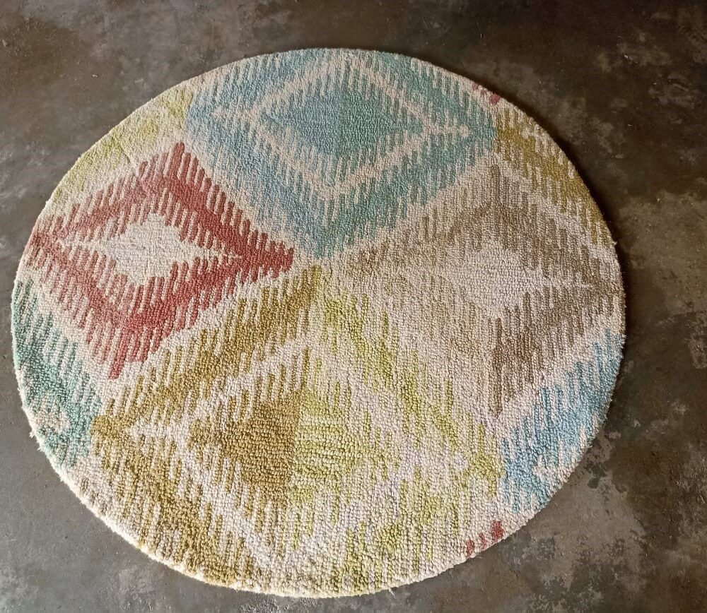 14141414.jpg Hand Tufted Rugs (Blended Wool) 4*4 in Size