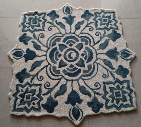 19-e1715927681282.jpg Hand Tufted Rugs (Blended Wool) 4*4 in Size