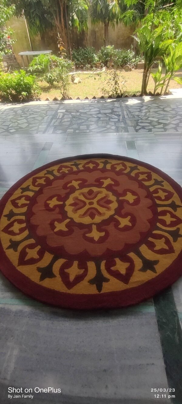 3333.jpg Hand Tufted Rugs (Blended Wool) 5*5 in Size