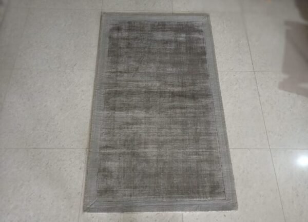 888-e1716893067966.jpg Hand Tufted Rugs (Viscose Silk) 3*5 in Size