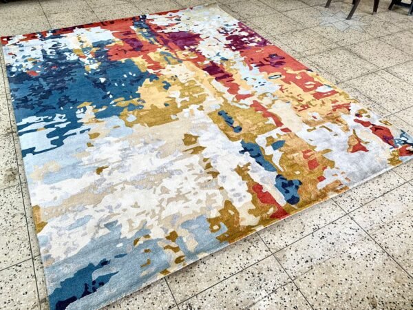 IMG-20240504-WA0051.jpg HAND TUFTED