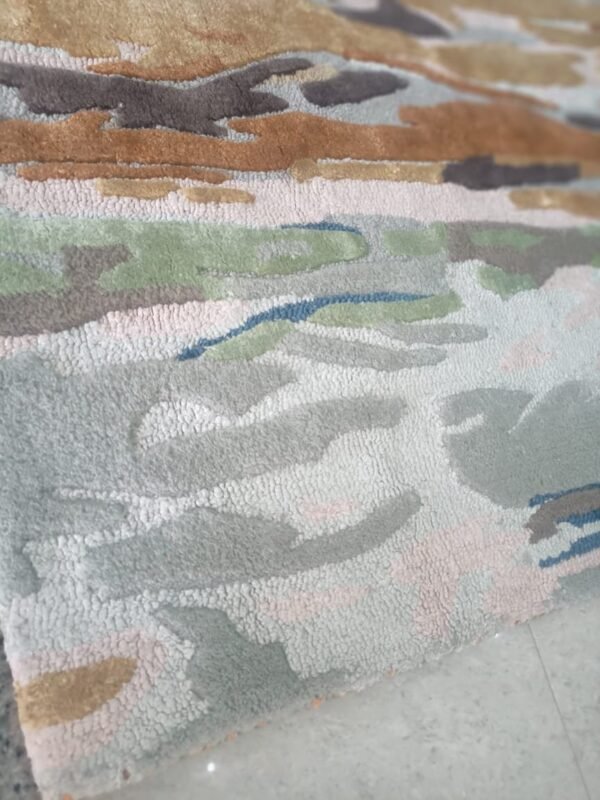 Hand Tufted Rugs (New Zealand Wool +Silk)