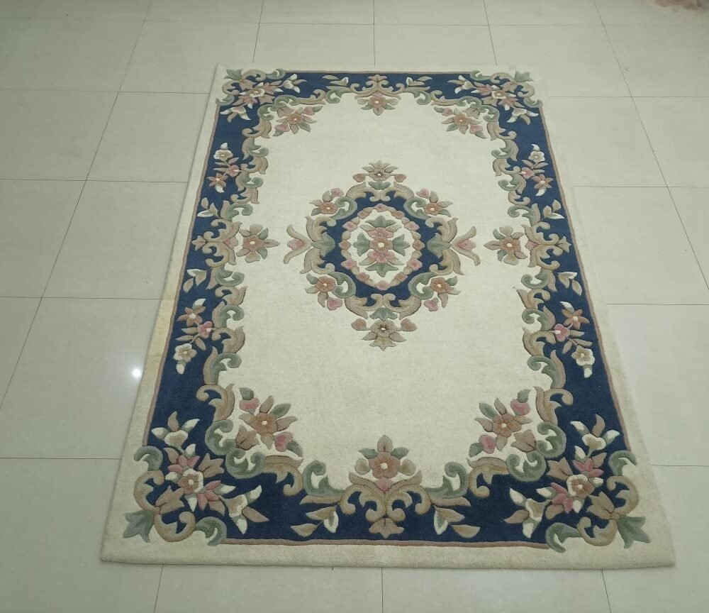 Hand Tufted Rugs (New Zealand Wool)  5*8 in Size