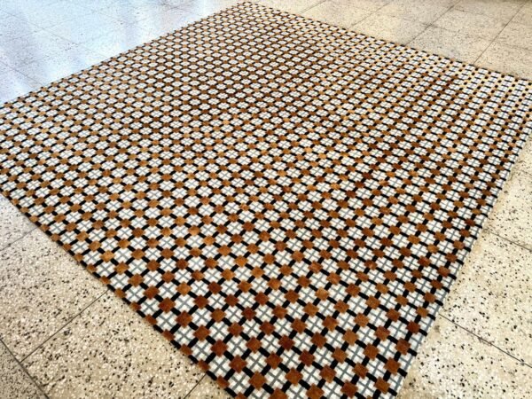 WhatsApp-Image-2025-02-14-at-18.47.38_960d9a97.jpg Hand Knotted Carpet