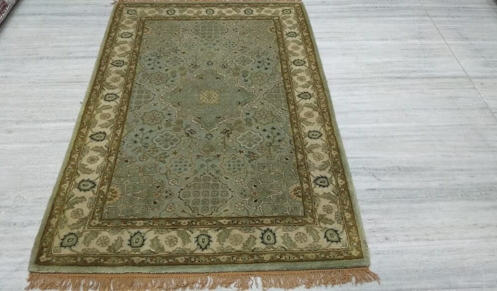 RVC-135 Aarunya Sage-Green Royal Weave Rug