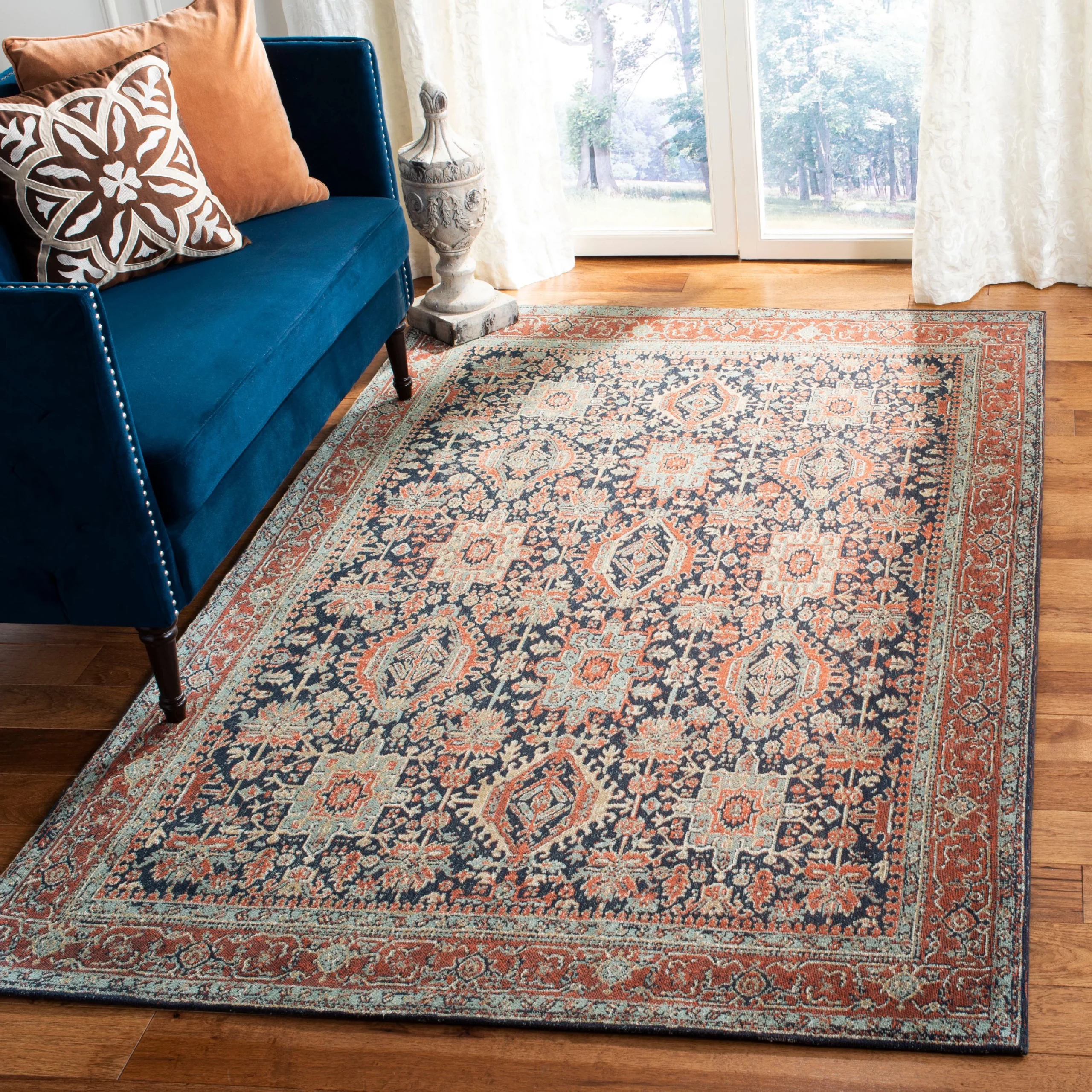 Hand Knotted Carpets