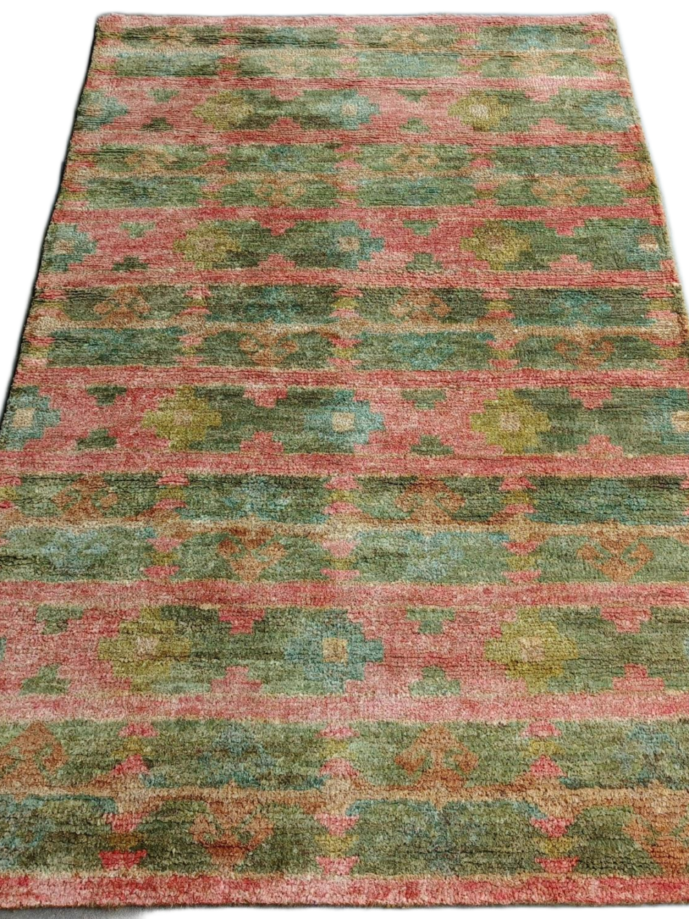 GulaabiVan Striped Tribal Jute Hand-Knotted Rug