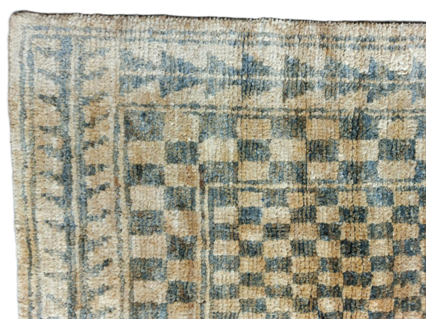 RVC-159_ (3) Koyla-Kshetra Check Hand Knotted Jute Rug