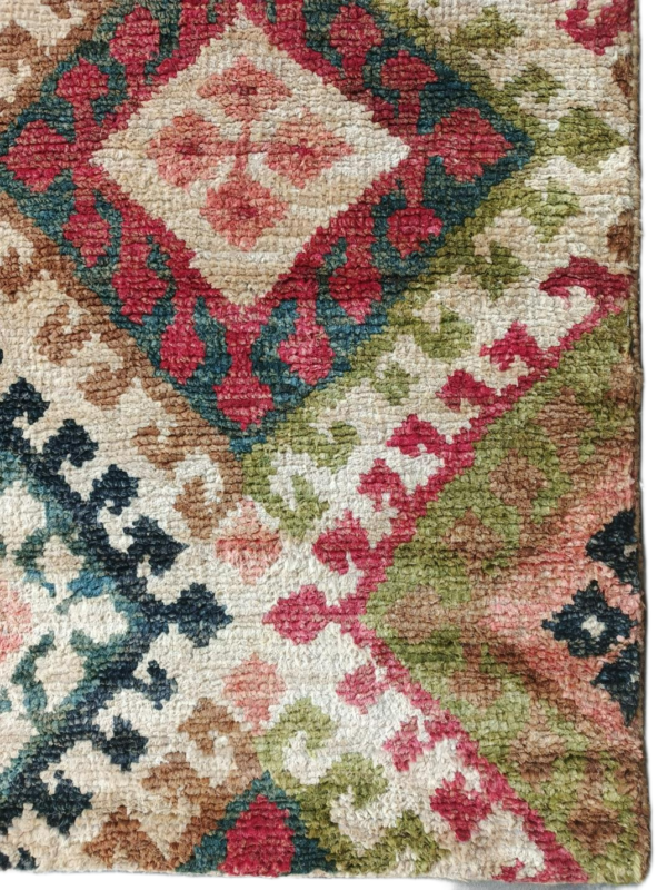 RVC-170_ (2) Sarika Rangwali Hand-Knotted Jute Rug