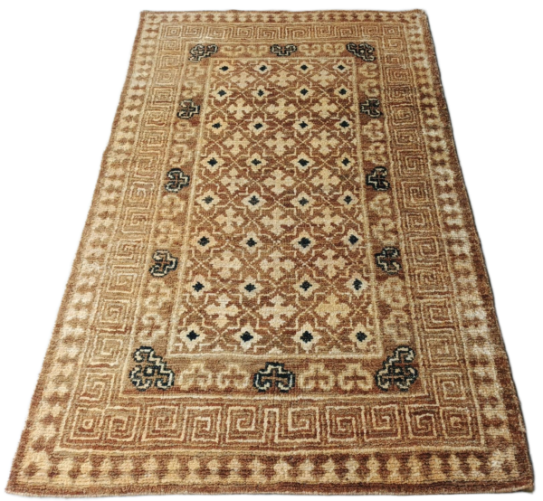 RVC-174_ (2) Vasudev Bhakti Hand-Knotted Jute Rug