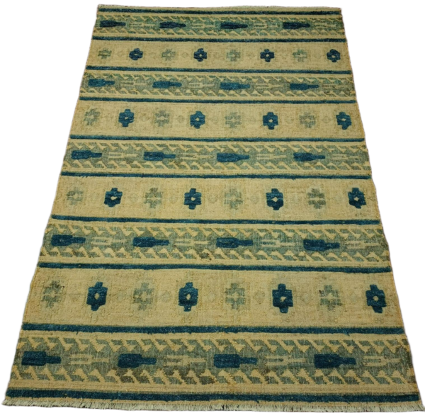 Neelvrtta Baandh Jute Dhurrie