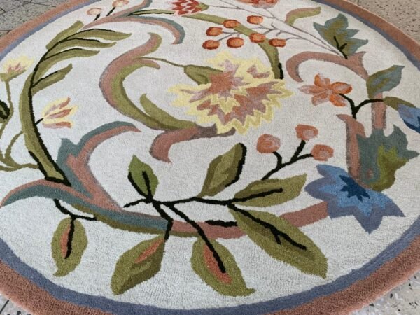 IMG-20231030-WA0011 HAND TUFTED