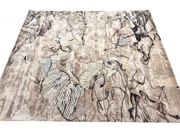 IMG-20250206-WA0060 HAND TUFTED