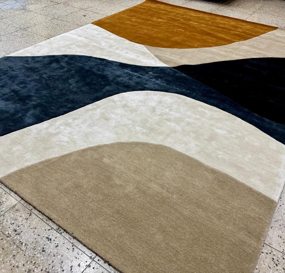 IMG-20250211-WA0072 HAND TUFTED