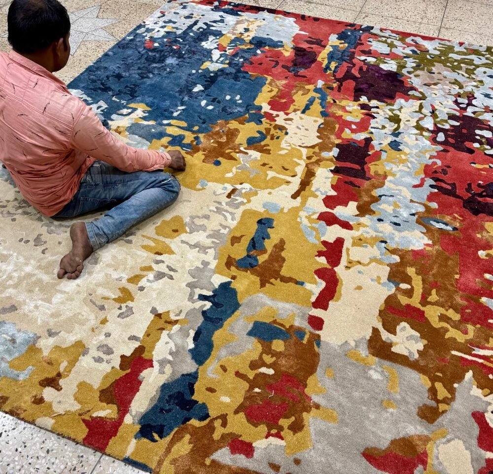 WhatsApp Image 2025-02-05 at 19.00.15_c7d5ff81 HAND TUFTED