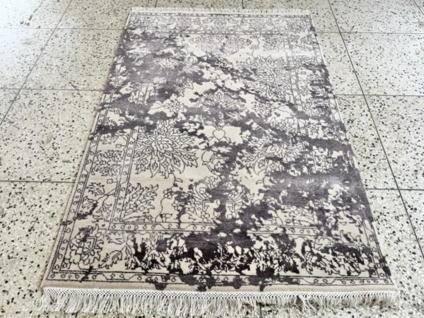 Ashloom Fade Hand-Knotted Rug