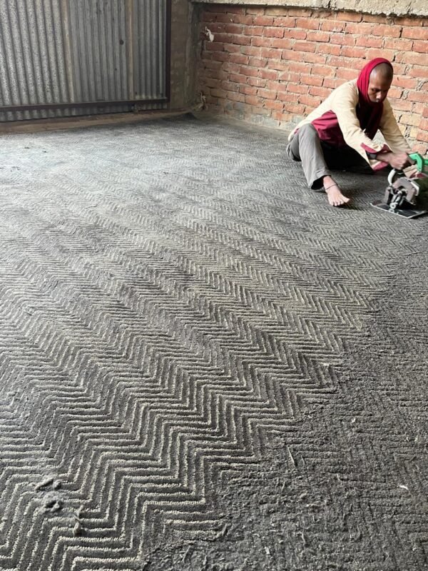 48 (6) Chevron Field Hand-Tufted Rugs