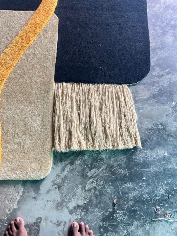 Abstract Runner Form Hand-Tufted Rugs