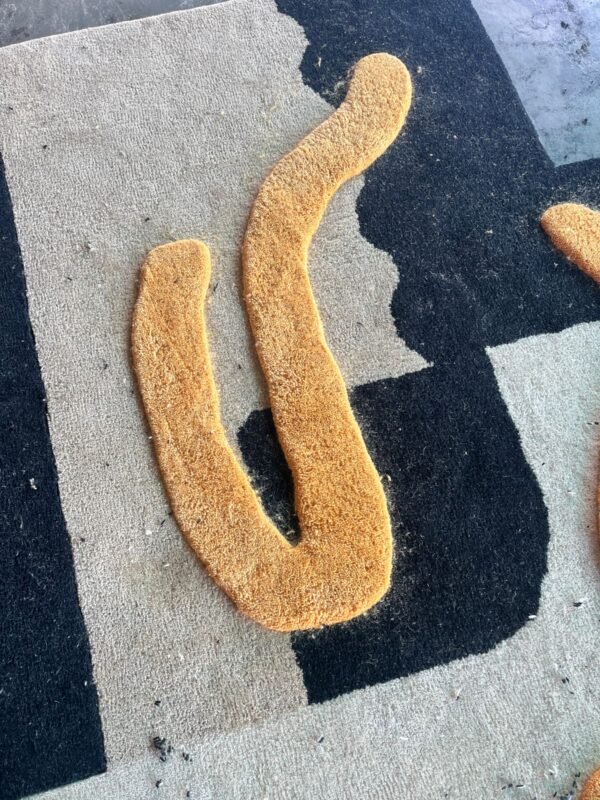 Abstract Runner Form Hand-Tufted Rugs