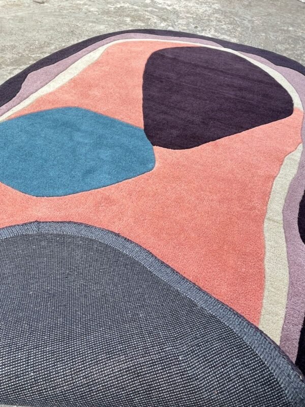 CoralVeda Flow Hand-Tufted Rug