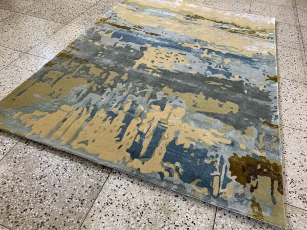 IMG-20240212-WA0025 HAND TUFTED