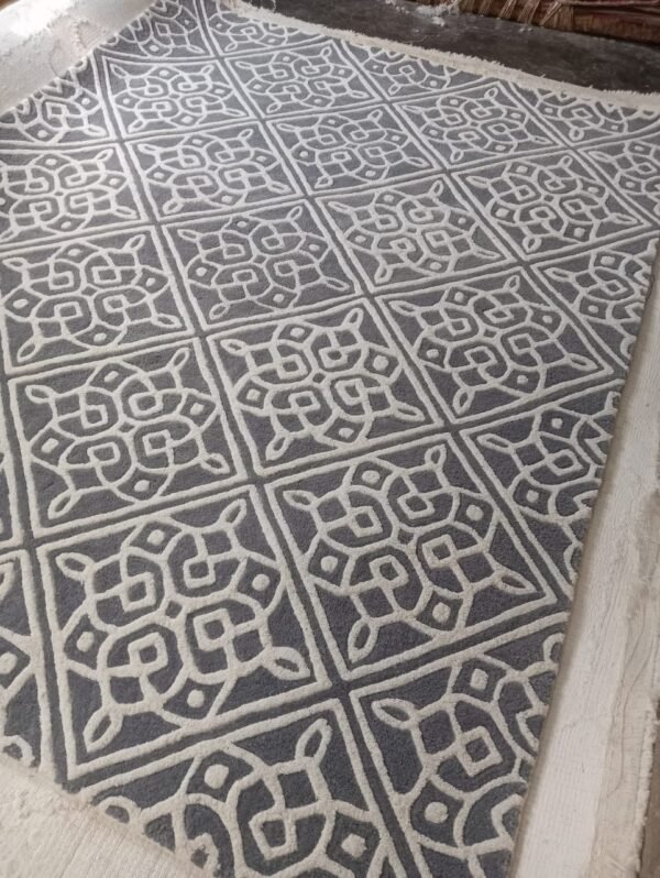 IMG-20240710-WA0019 HAND TUFTED