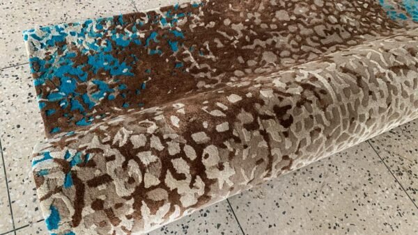 WhatsApp Image 2026-02-04 at 11.29.49 (1) HAND TUFTED