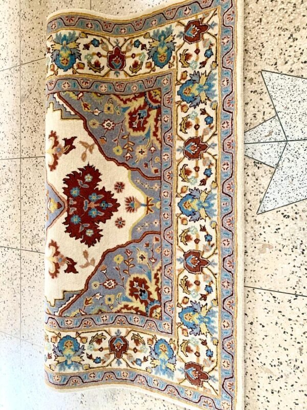 WhatsApp Image 2026-02-04 at 11.29.56 HAND TUFTED