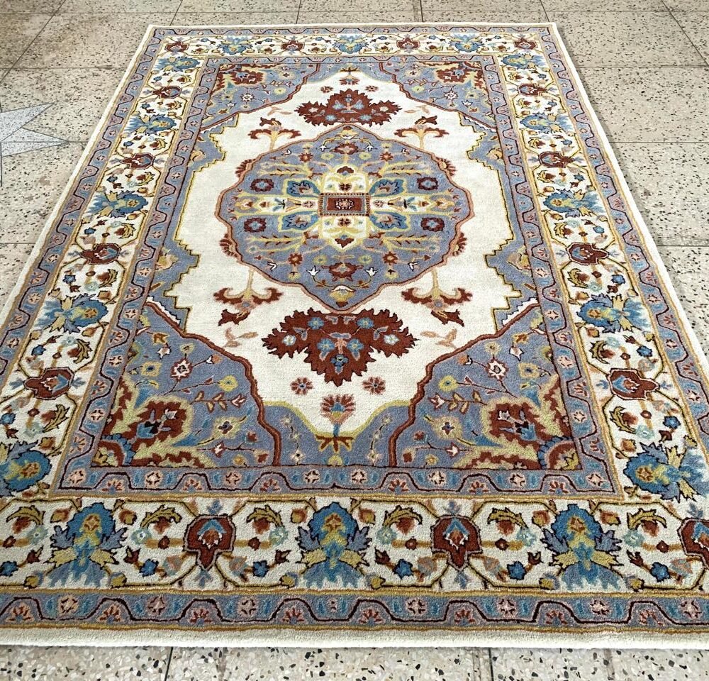 WhatsApp Image 2026-02-04 at 11.29.57 (1) HAND TUFTED